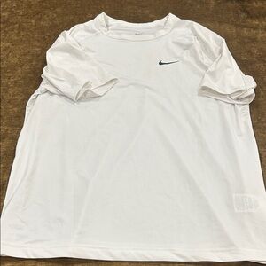 Nike Men's White Dri Fit Short Sleeve Tee like new